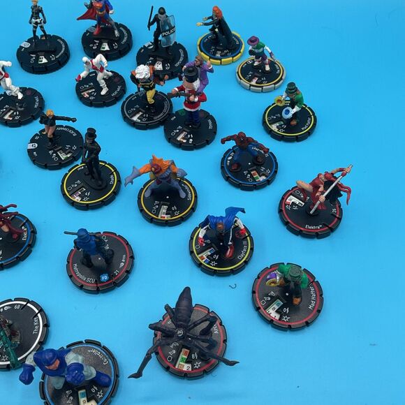 Lot of 26 Wizkids Heroclix Figures Game Pieces DC MARVEL .2002-2012 Mixed - Picture 5 of 16